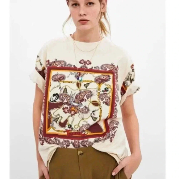 Zara Tops - Zara Looney Tunes tee- size small womens